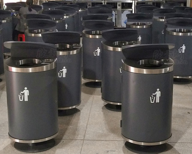 市政道路其他欧洲杯押注app_公交站其它垃圾收集箱-其他垃圾收集容器生产图